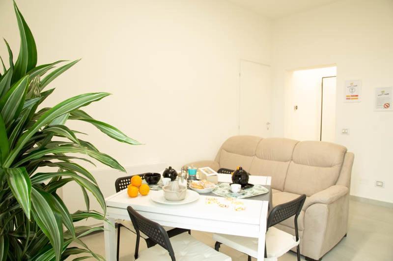 Camera Singola con Bagno in Comune