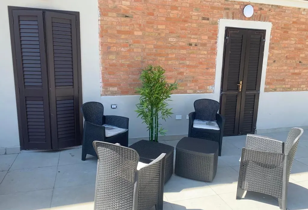 Guest House Oasi Dei Mille-1